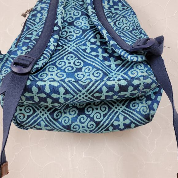 Vera Bradley Lighten Up Grand Cuban Tiles Womens Backpack Blue Laptop Bag - Picture 2 of 14